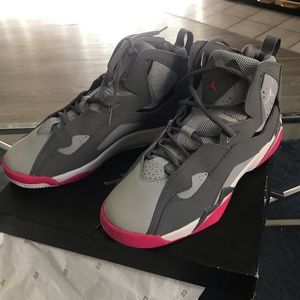SOLD!! Never worn Jordan size 8y/8mens